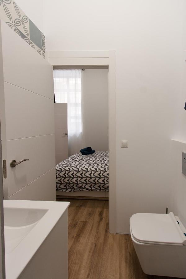 D10 - Piso luminoso, silencioso, acogedor y céntrico Apartamento Alicante Exterior foto